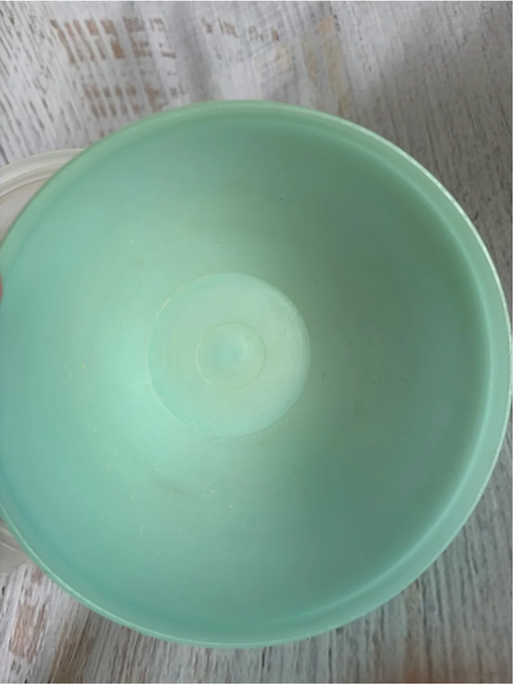 Tupperware Green Wonderlier Bowl with White Lid One Size